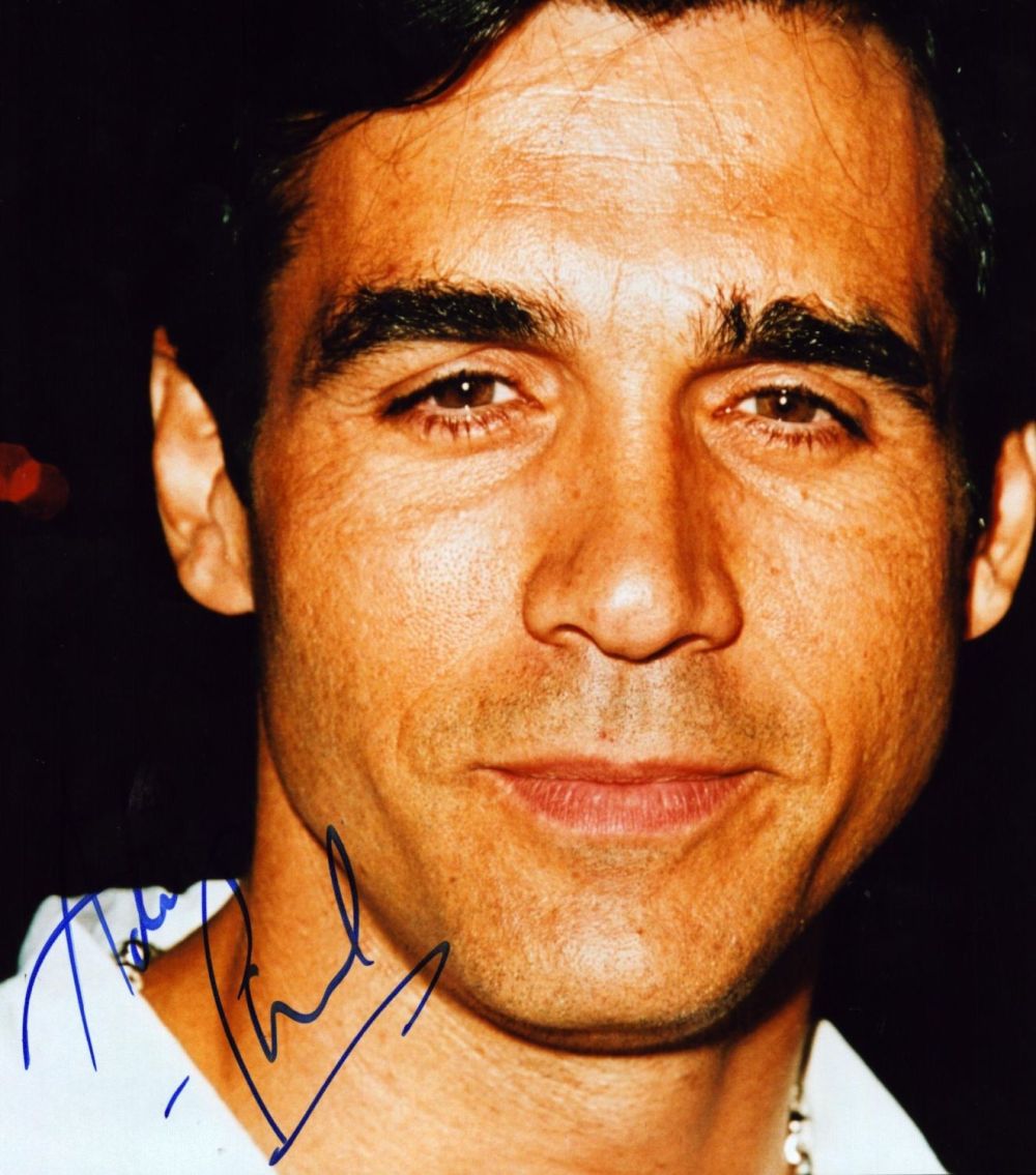 Lot 323: British Actor Adrian Paul Signed 10 x 8...