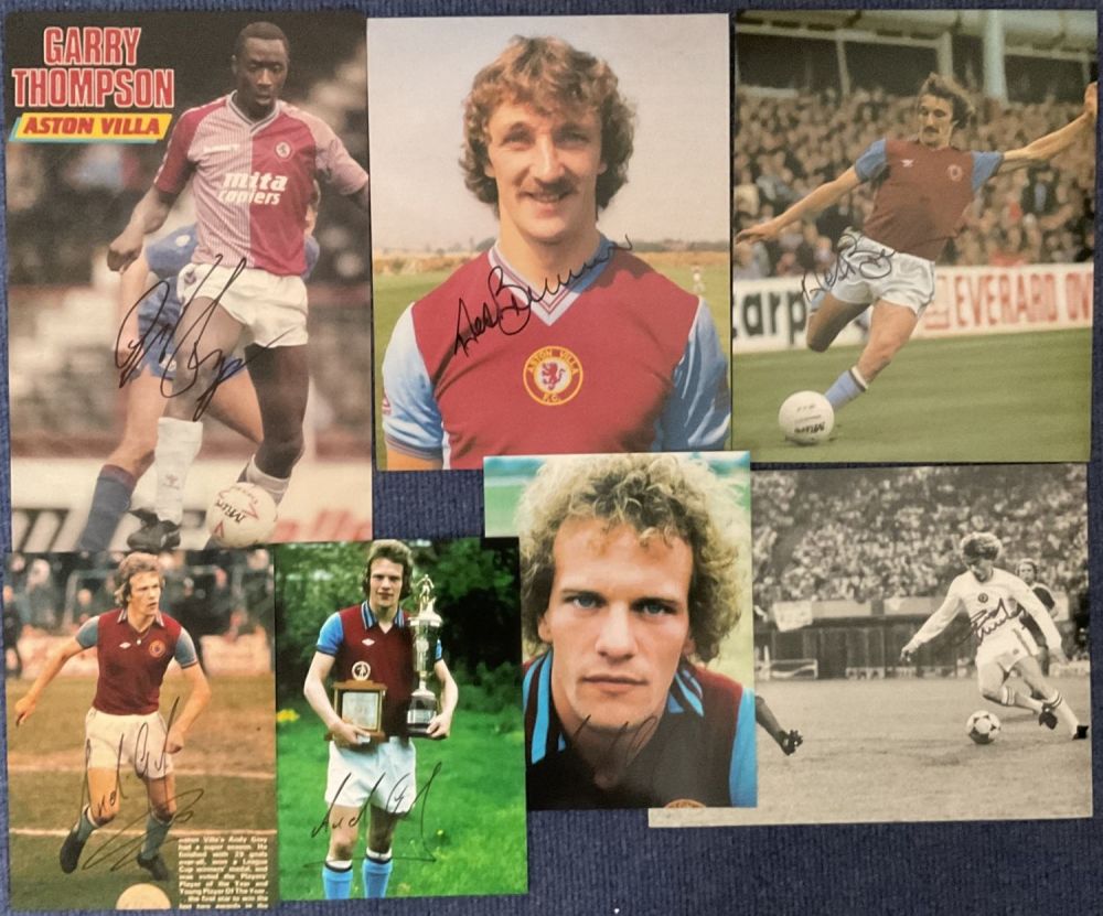 Lot 440: Football Aston Villa Legends collection 7, signed photos...