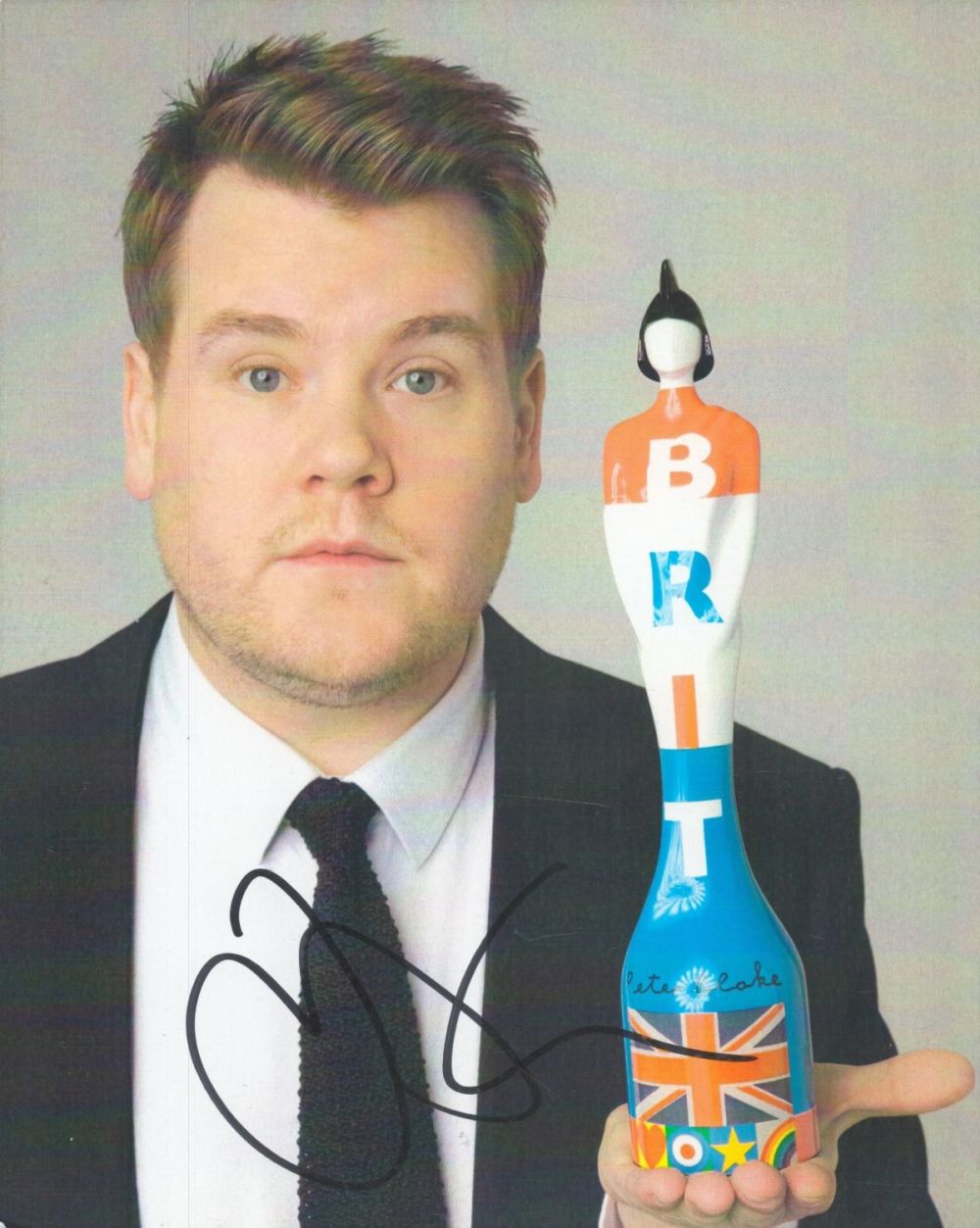Lot 450: James Corden signed 10x8 inch colour photo. James...