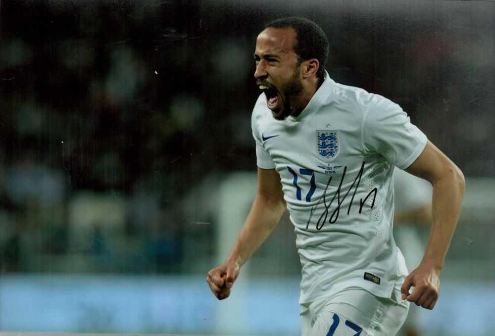 Lot 541: Andros Townsend signed 12x8 inch colour photo pictured...