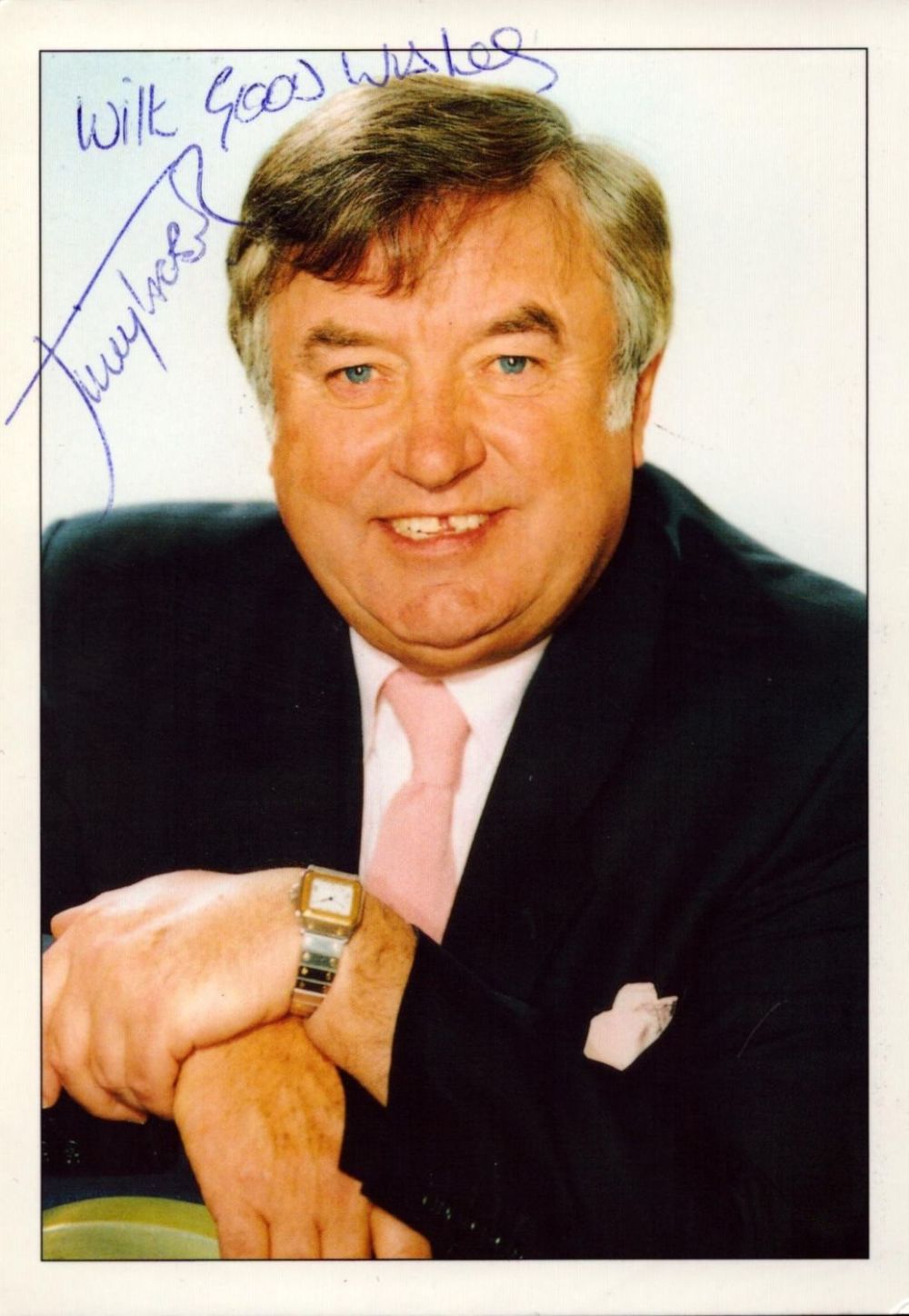Lot 307: Jimmy Tarbuck signed 6x4 inch colour photo. Good...