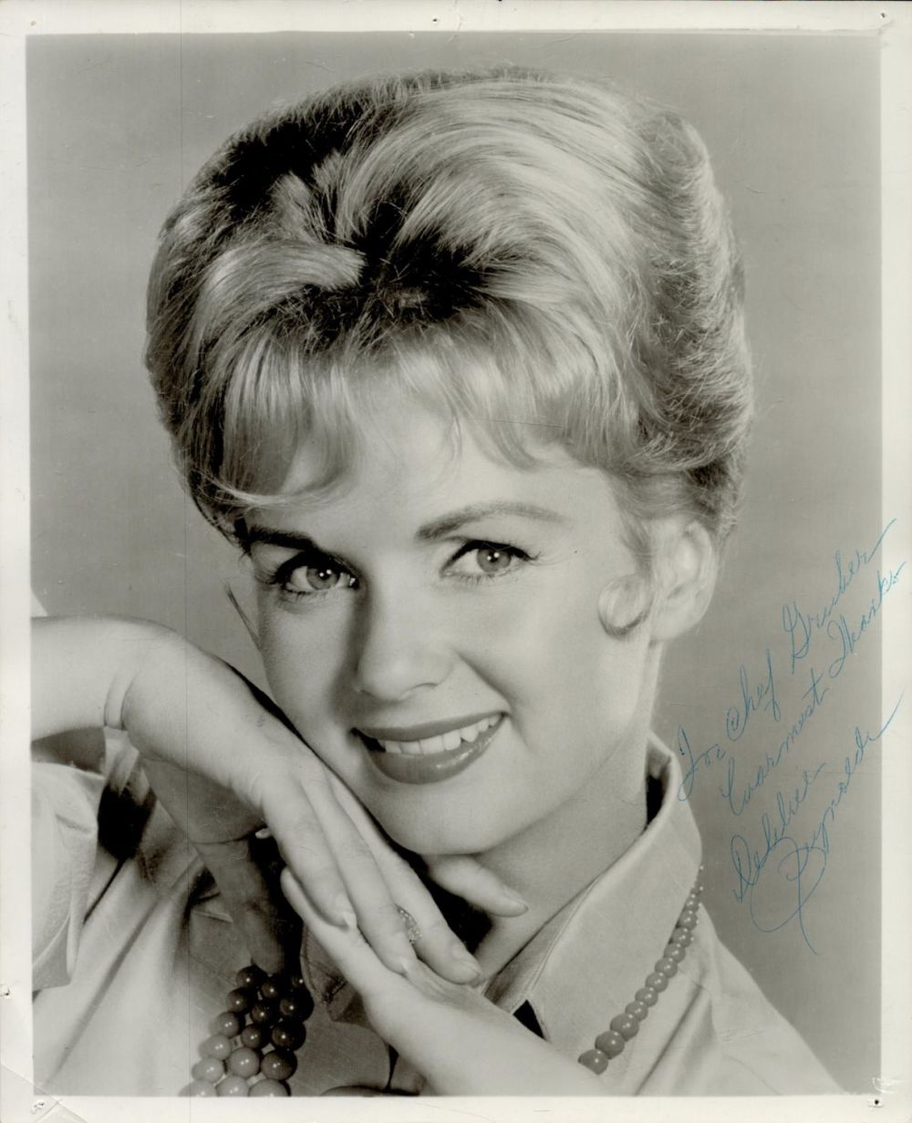 Lot 555: Debbie Reynolds signed 10x8inch black and white photo....