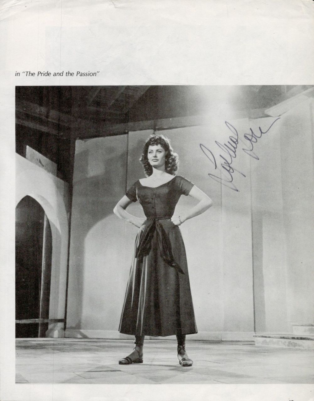 Lot 579: Sophia Loren Signed Black and White Programme Page....