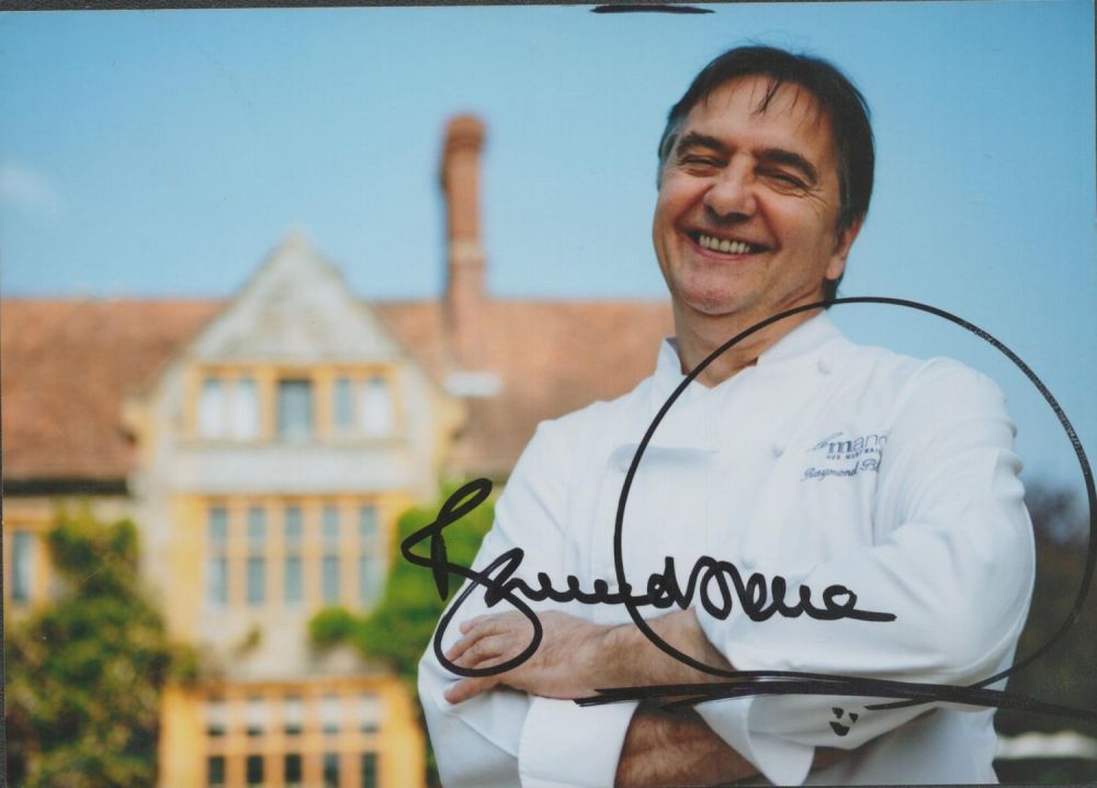 Lot 730: Raymond Blanc signed colour photo French Chef. 7...