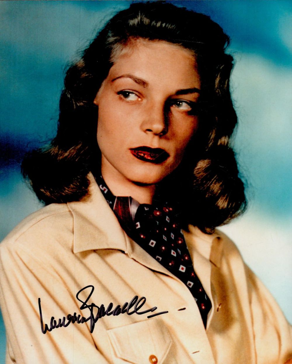 Lot 117: Lauren Bacall signed 10x8 inch colour photo. Good...