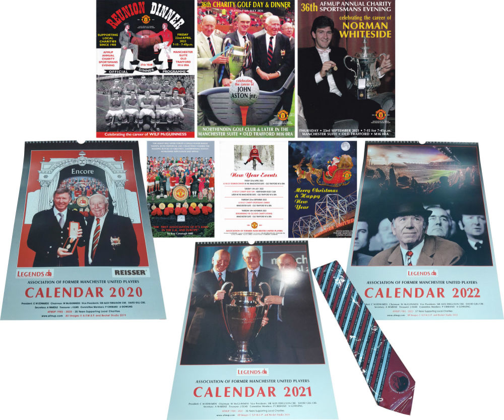 Lot 176: Man United - Former Players Ephemera : A...