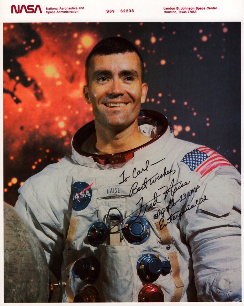 Lot 477: Fred Haise signed 10x8 inch original NASA colour...