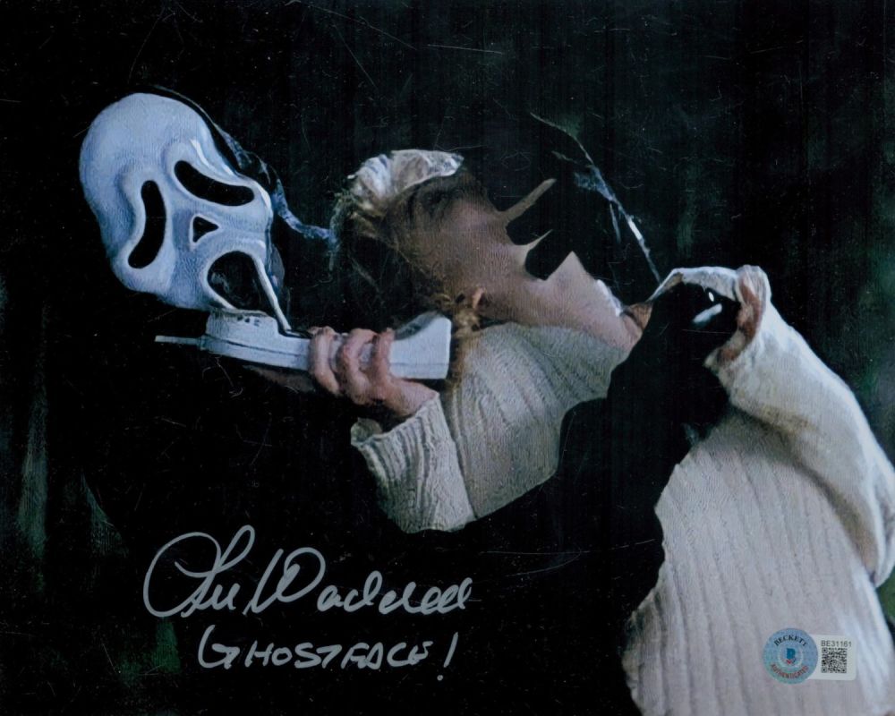 Lot 197: Lee Waddell signed 10x8 inch colour photo pictured...