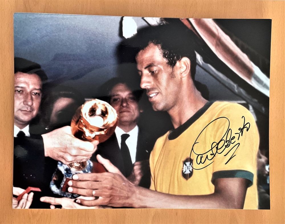 Lot 177: Football, Carlos Alberto Torres signed 16x12 colour photograph...