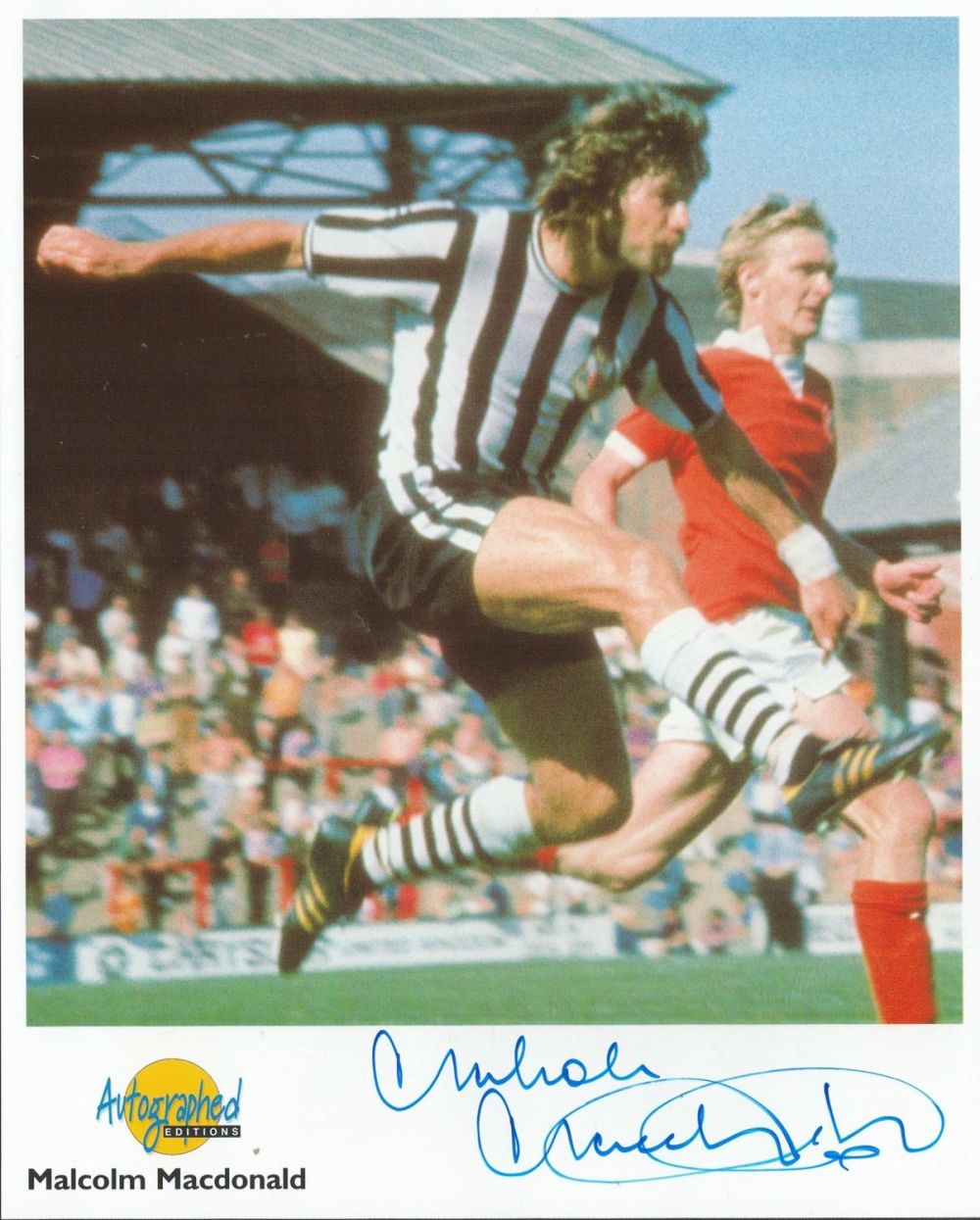 Lot 184: Football. Malcolm Macdonald Signed 10x8 colour Autographed Editions...