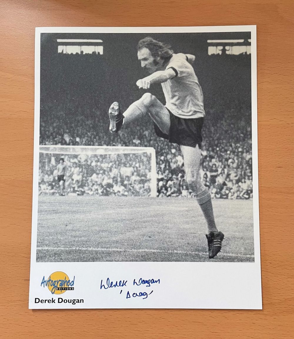 Lot 198: Football. Derek Dougan Signed 10x8 colour Autographed Editions...