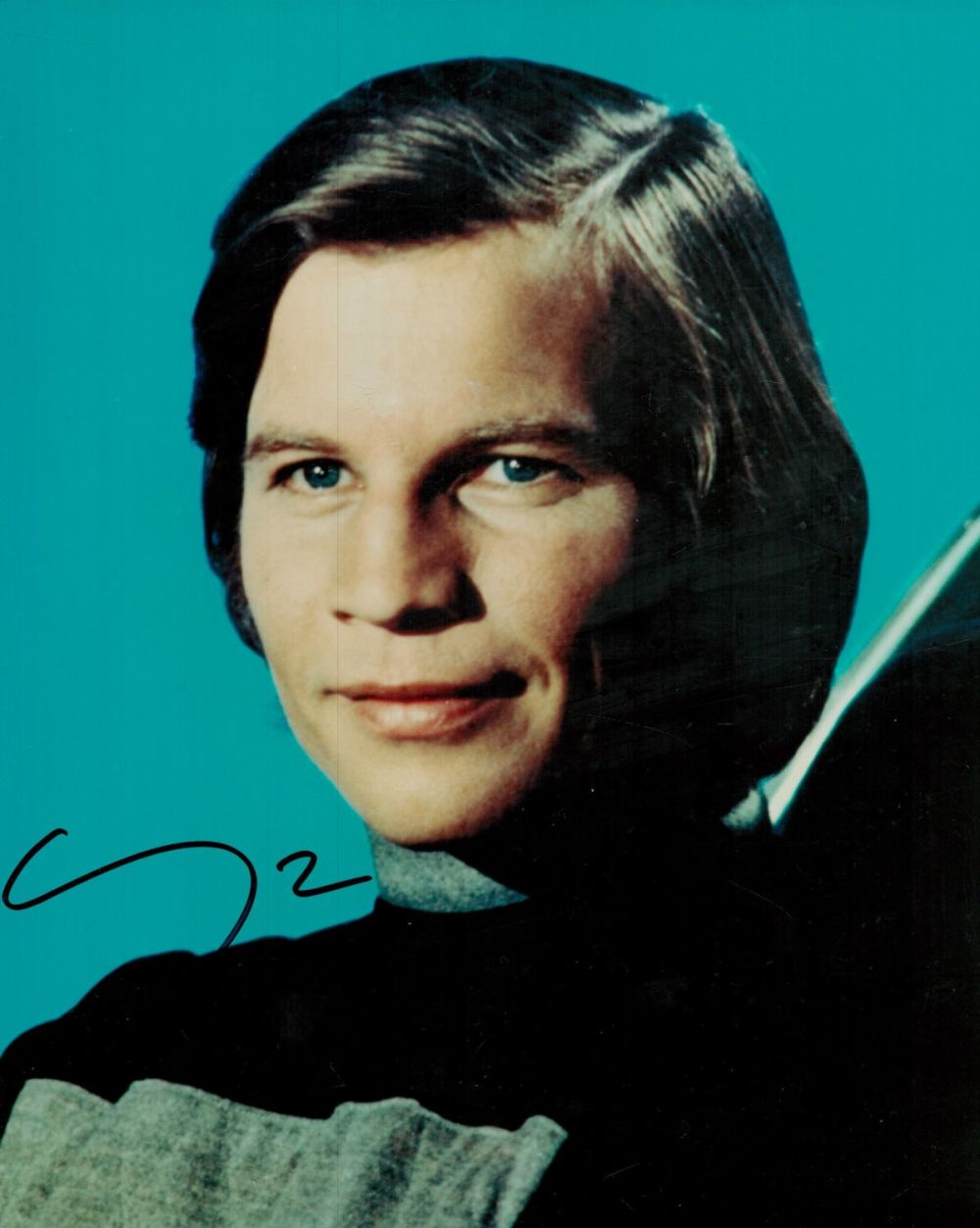 Lot 283: Michael York signed 10x8 inch colour photo. Good...