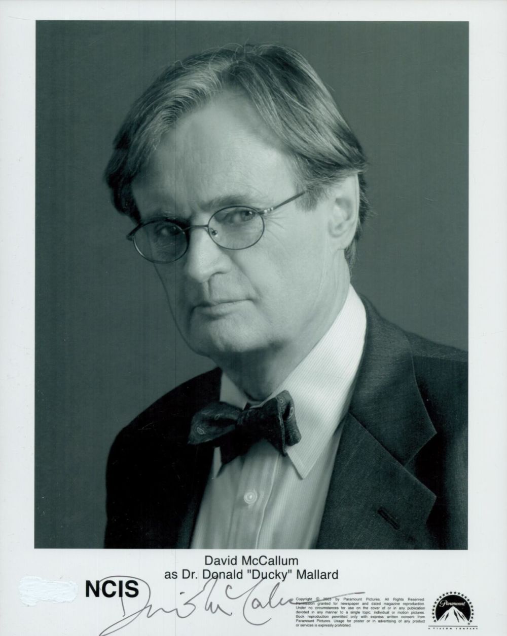 Lot 330: David McCallum signed NCIS 10x8 inch black and...