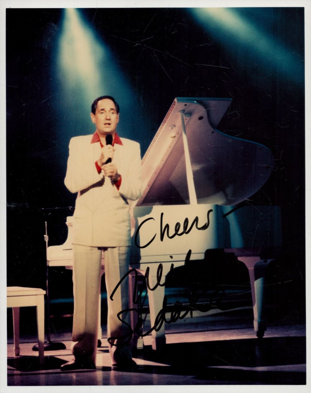 Lot 407: Neil Sedaka signed 10x8 inch vintage colour photo....