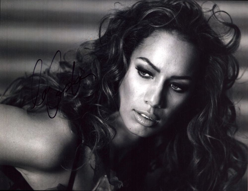 Lot 678: Leona Lewis signed 10x8 inch black and white...