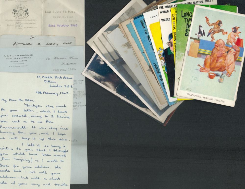 Lot 124: Postcards and Correspondence Collection approx. 20 items include...