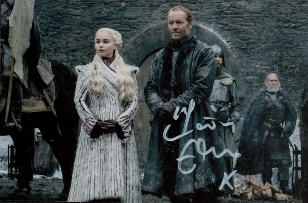 Lot 160: Iain Glen signed Game of Thrones 6x4 inch...