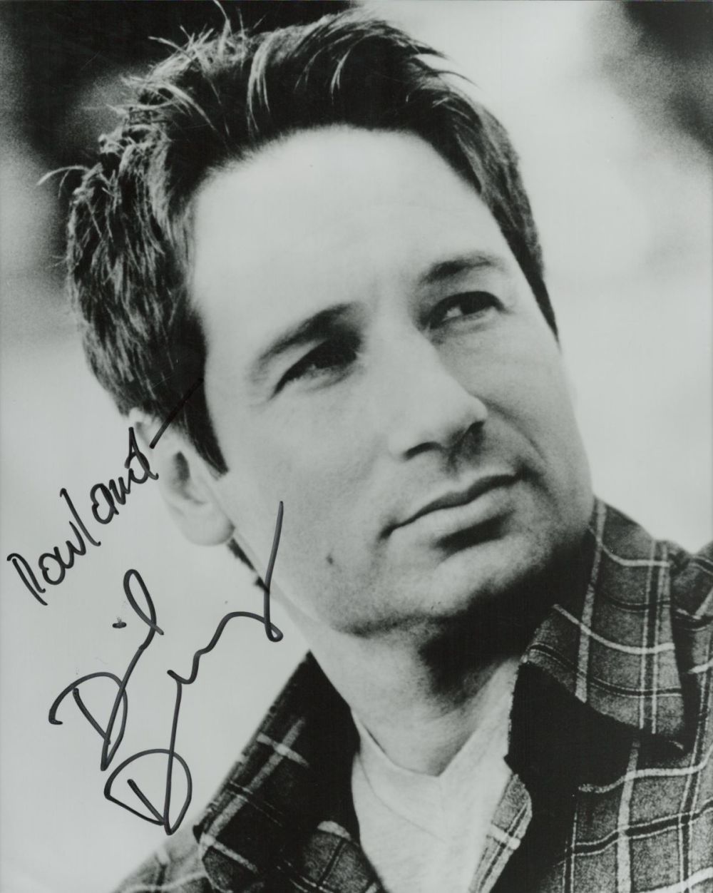 Lot 232: American Actor David Duchovny signed 10 x 8...
