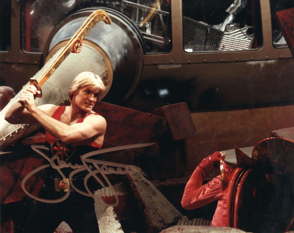 Lot 544: Flash Gordon sci-fi adventure movie 8x10 photo signed...