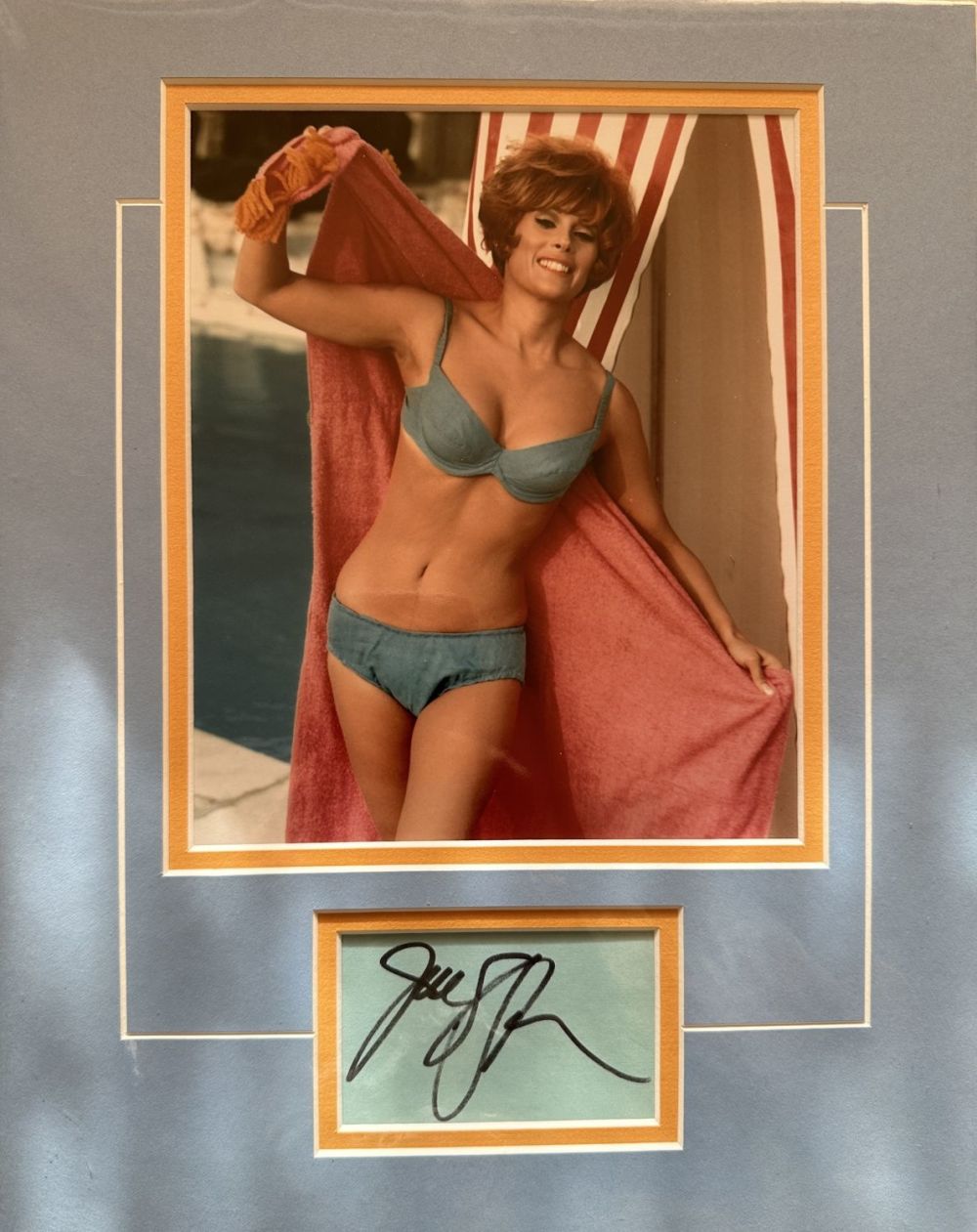 Lot 585: 007 James Bond movie Diamonds are Forever actress...