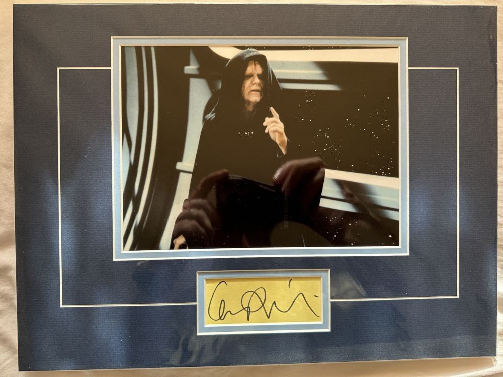 Lot 589: Star Wars VERY rare Emperor Palpatine display with...
