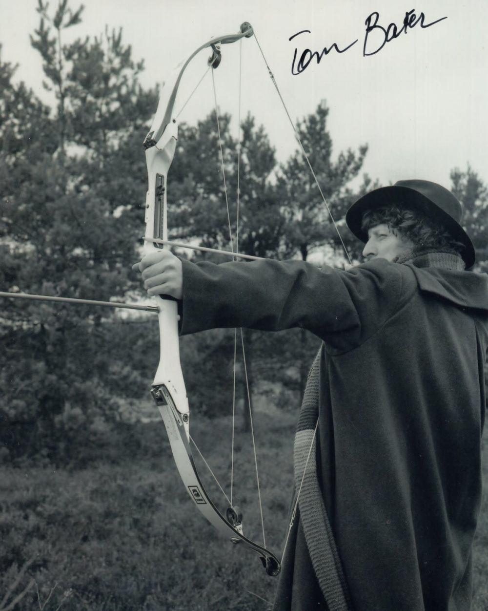 Lot 617: Tom Baker as Doctor Who 8x10 photo signed...