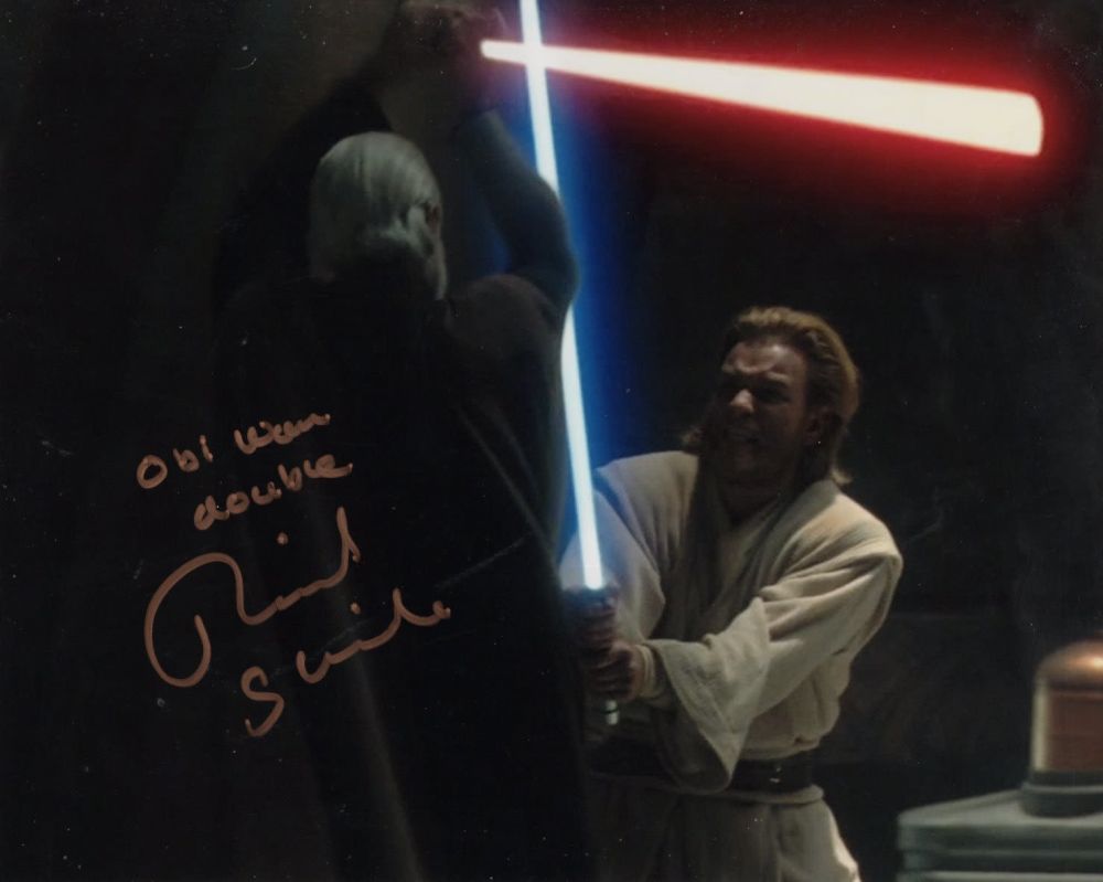Lot 670: Star Wars Revenge of the Sith 8x10 inch...