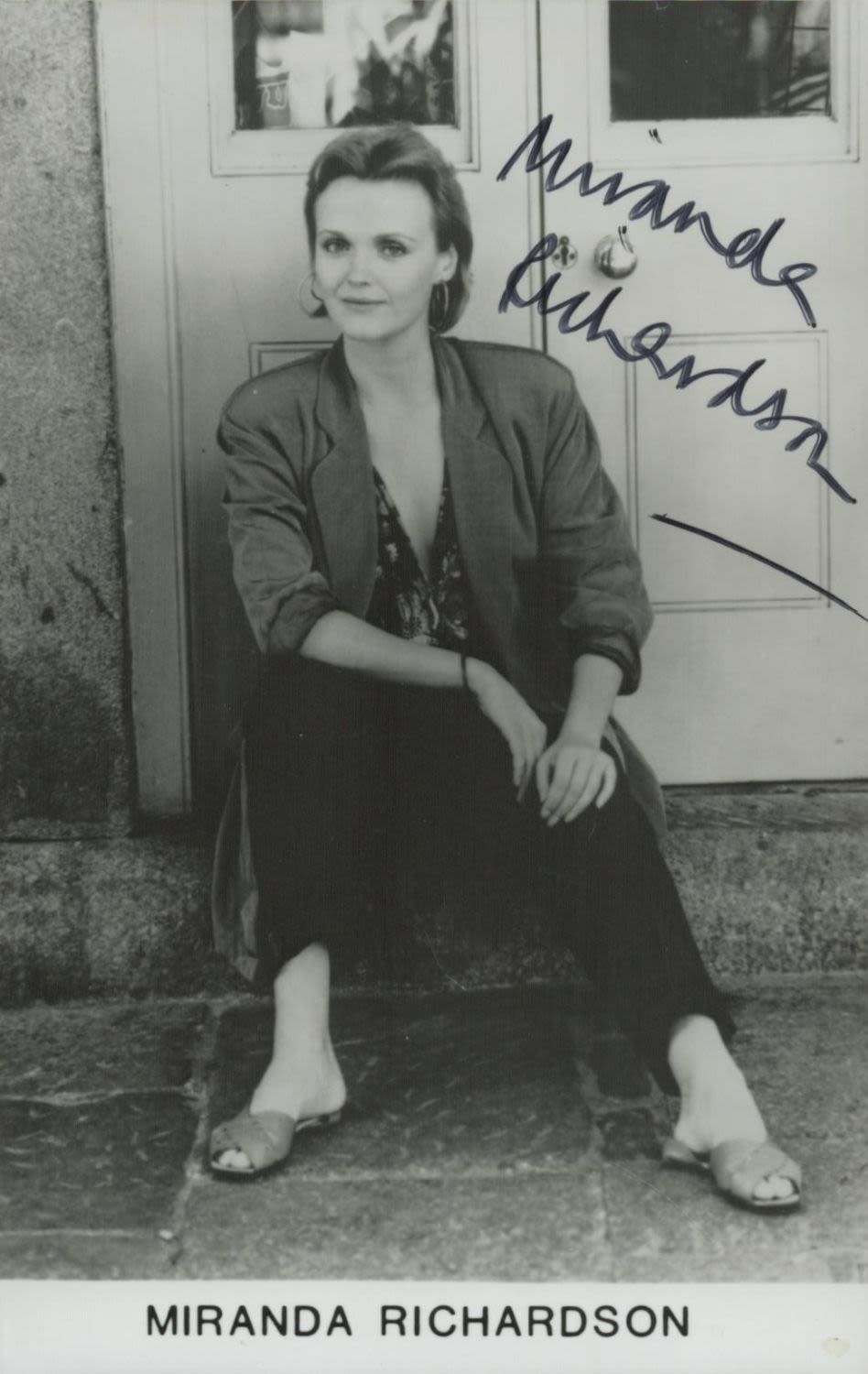 Lot 219: Miranda Richardson signed 6x4 inch black and white...