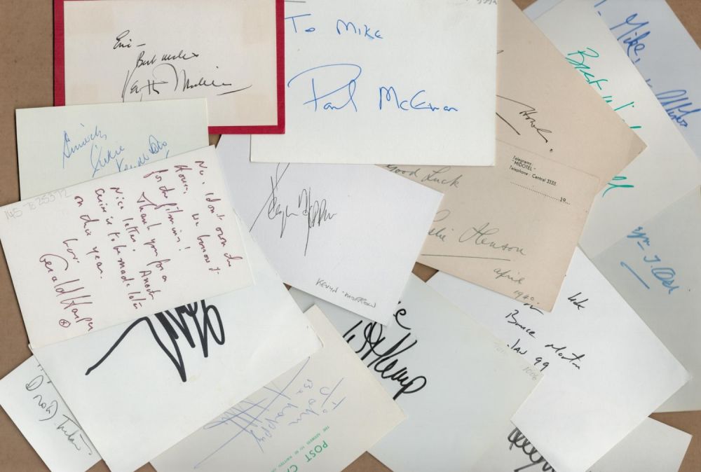 Lot 270: Entertainment signed white card collection. Names include Bruce...