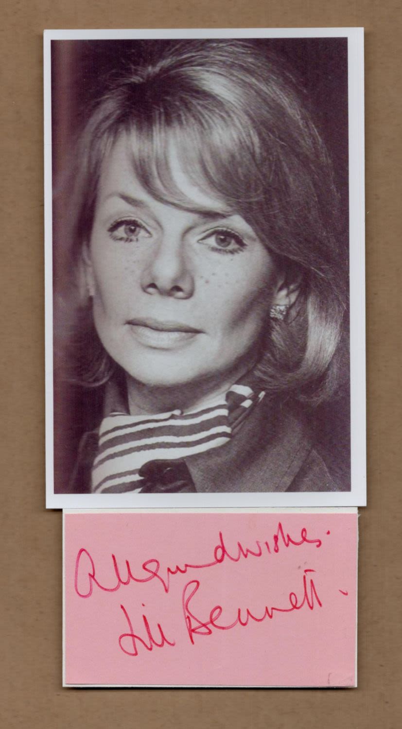 Lot 279: Jill Bennett small signature piece with unsigned 6x4inch...