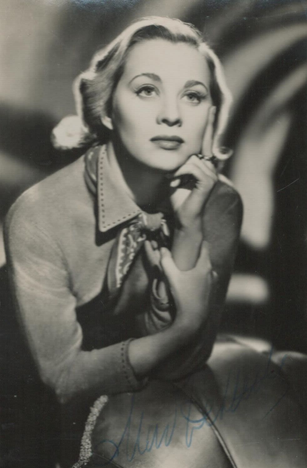 Lot 411: Mai Zetterling signed 6x4inch black and white photo....