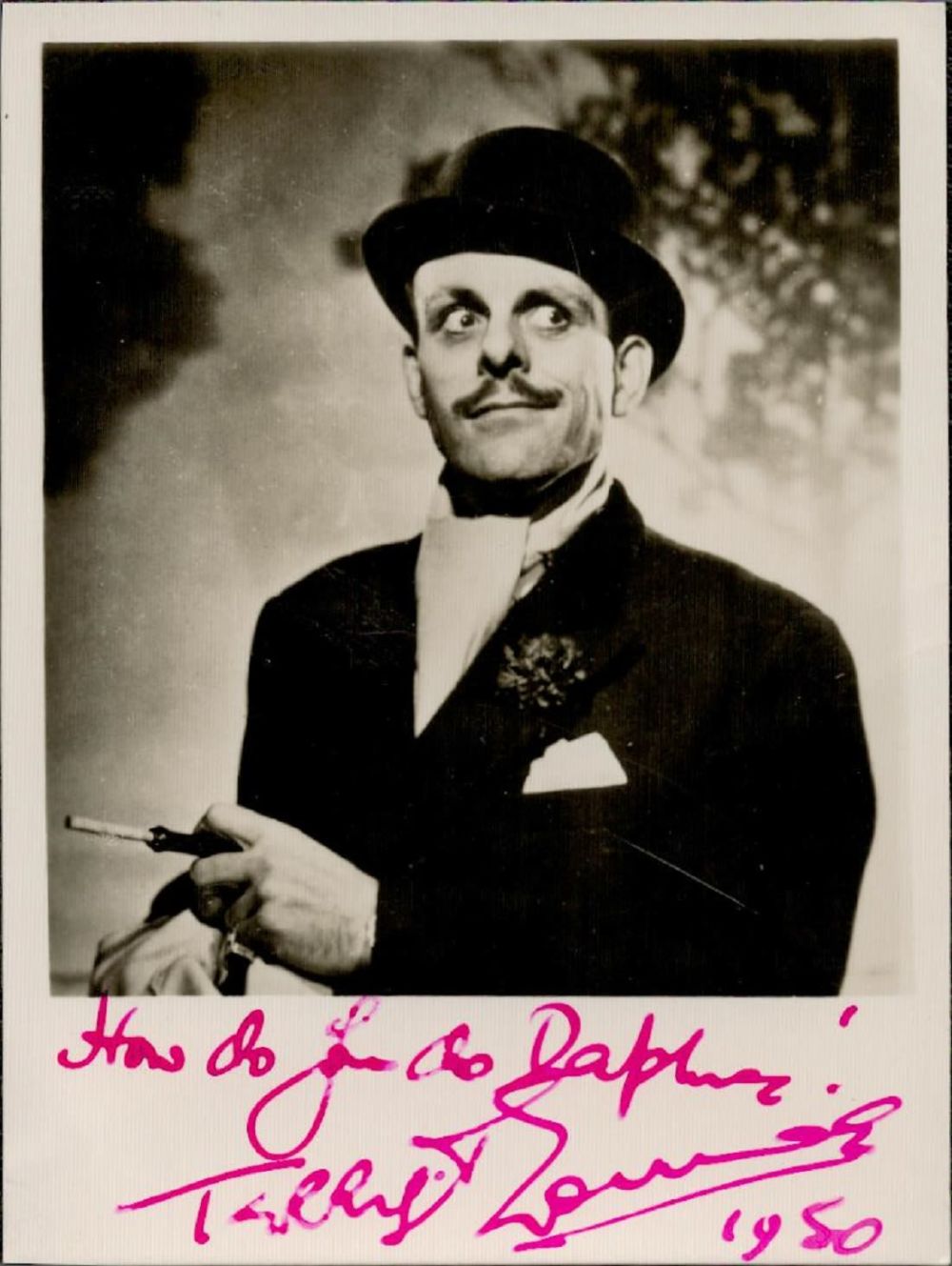 Lot 61: Terry Thomas signed 3x2inch black and white photo....