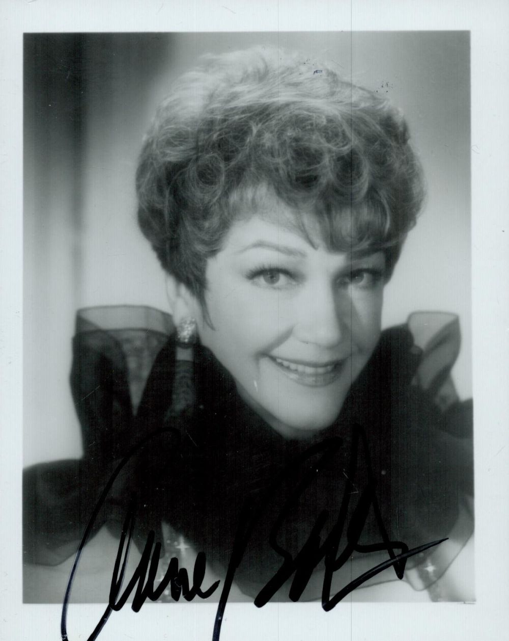 Lot 81: Anne Baxter (1923-1985), actress. A signed 5x4 inch...