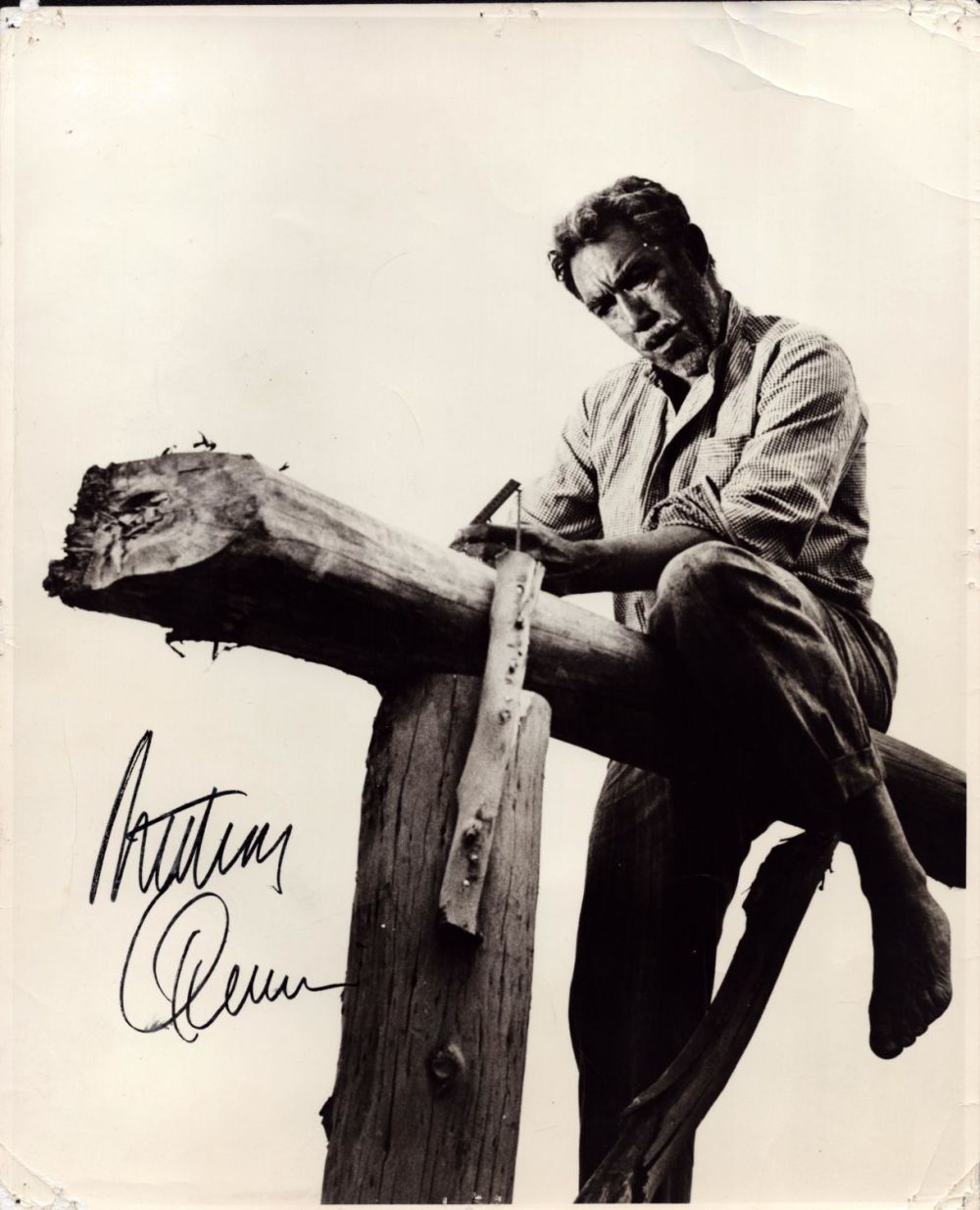 Lot 168: Anthony Quinn signed 10x8 inch black and white...