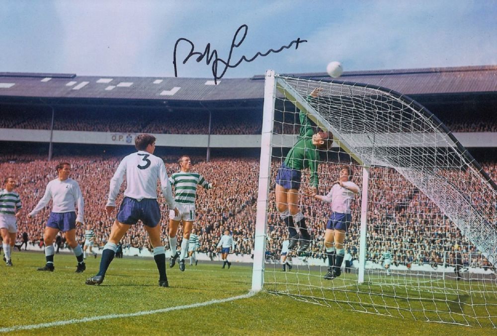 Lot 222: Football Autographed BOBBY LENNOX 12 x 8 Photo...
