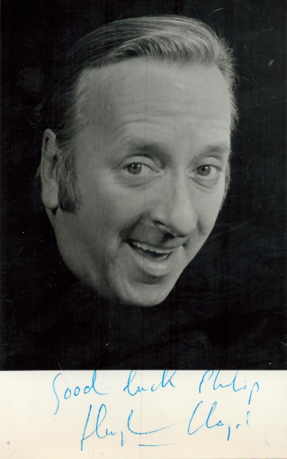 Lot 519: Hugh Lloyd, MBE signed black & white photo 5.5x3.5...