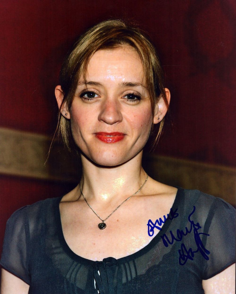 Lot 534: Anne-Marie Duff signed 10x8 inch colour photo. Good...