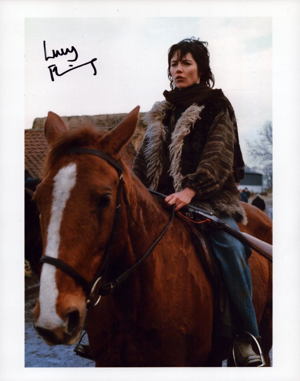 Lot 555: Lucy Fleming signed 10x8 inch colour photo. Good...