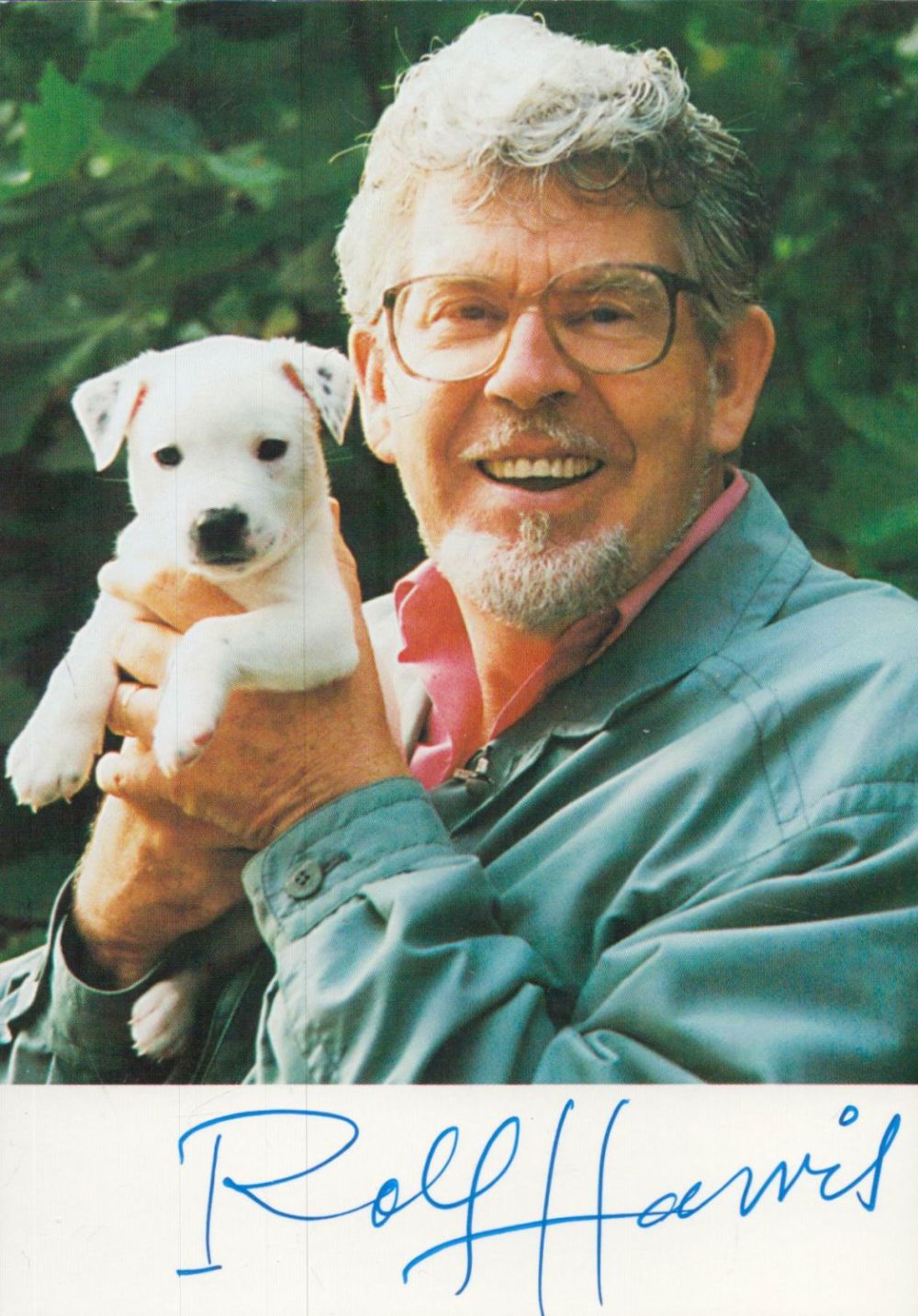 Lot 609: Rolf Harris signed colour photo Approx. 6x4 Inch....