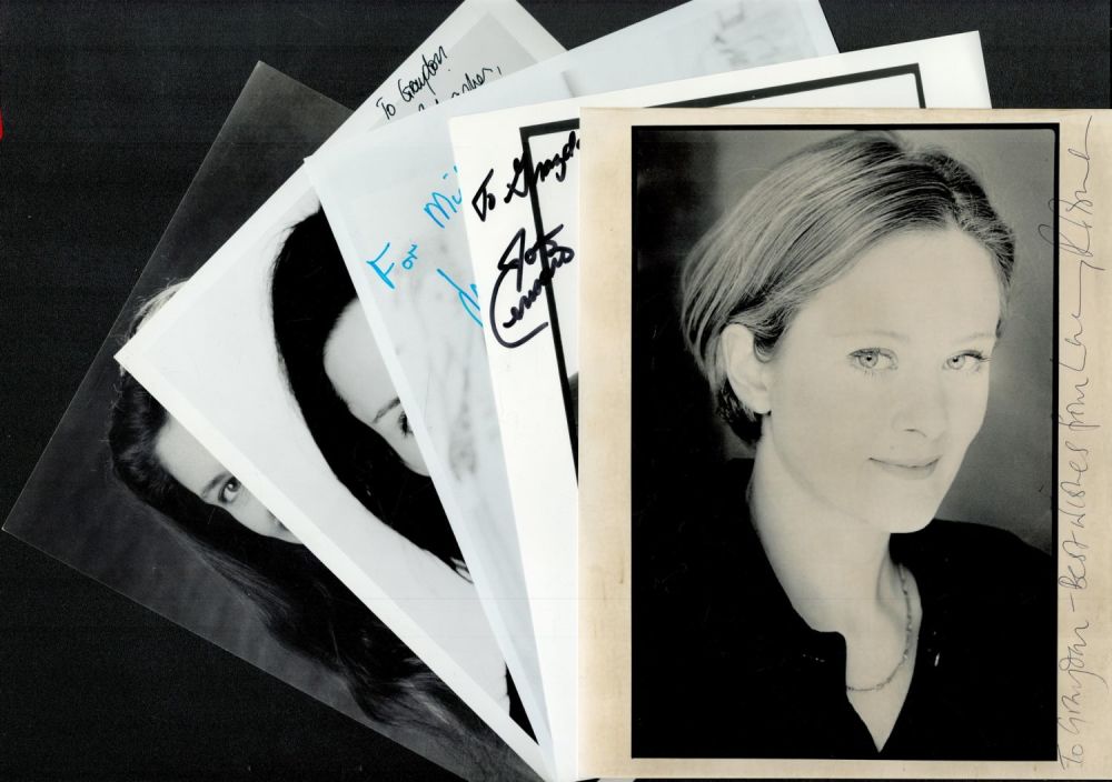 Lot 649: Variety Musician/Actress/others 5 x Collection signed Lucy Robinson...