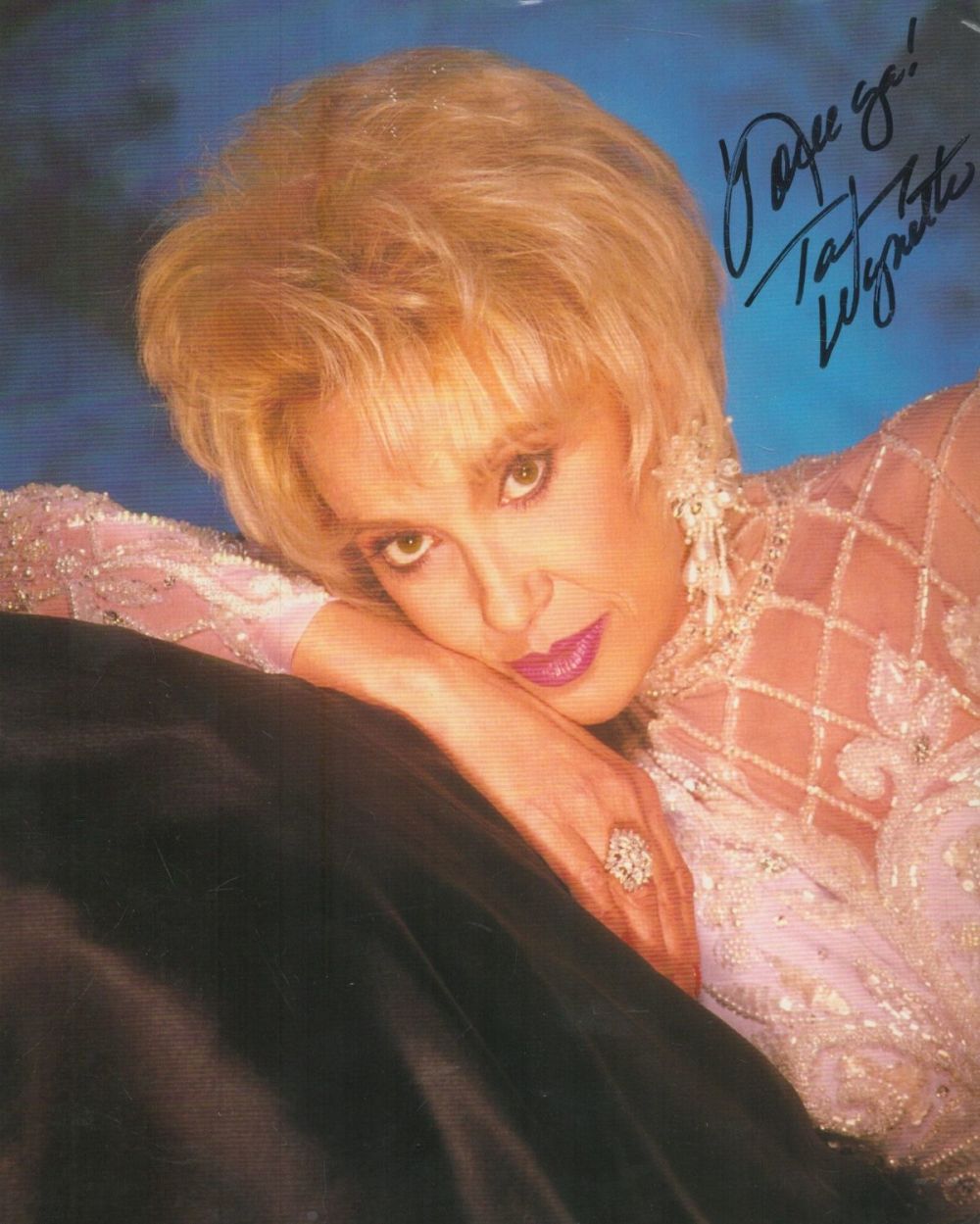 Lot 65: Tammy Wynette signed 10x8 inch colour promo photo....