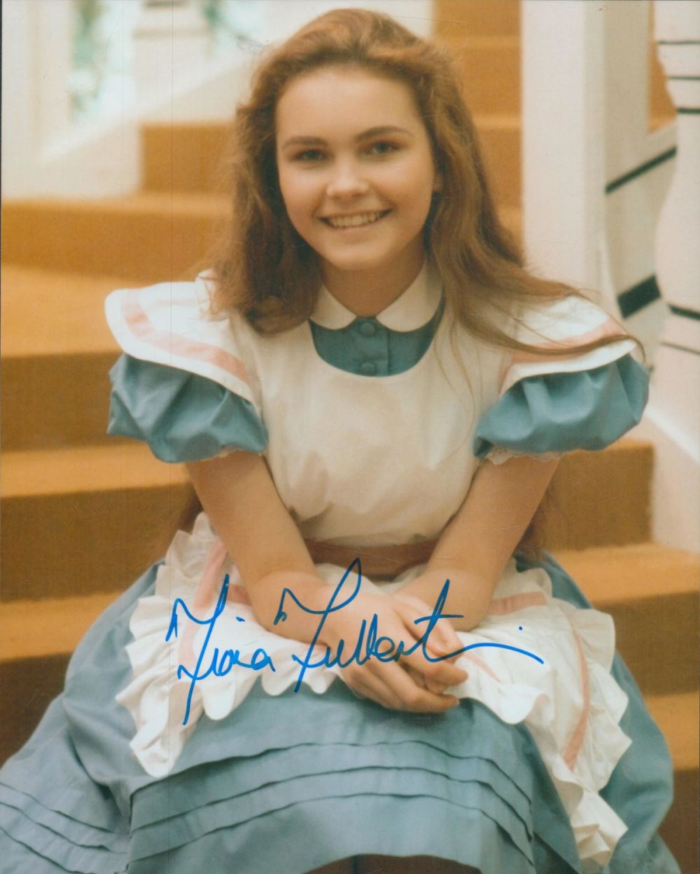 Lot 80: Fiona Fullerton signed 10x8 inch colour photo. Good...