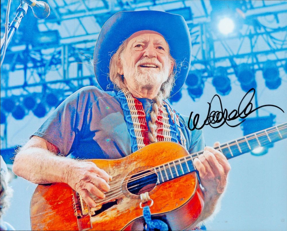 Lot 103: Willie Nelson signed 10x8 inch colour photo. Good...