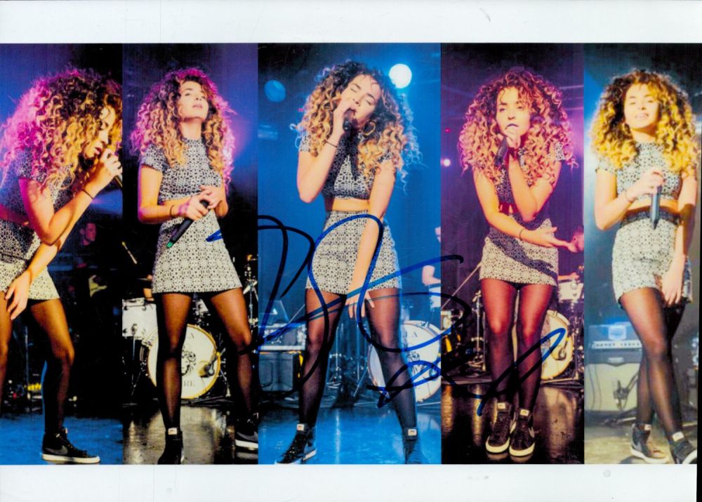 Lot 112: Ella Eyre signed 12x8 inch colour photo. Good...