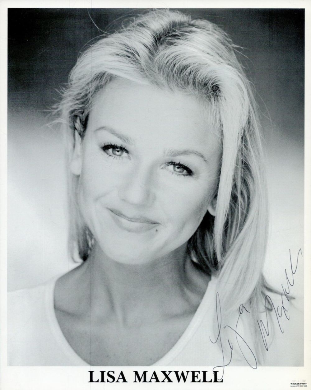 Lot 466: Lisa Maxwell signed Promo. Black & White photo...