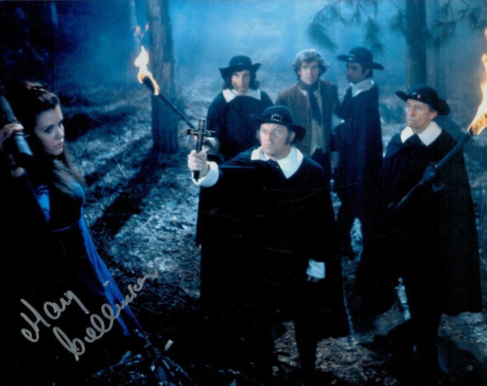 Lot 479: Mary Collinson signed Colour Photo 10x8 Inch. Was...