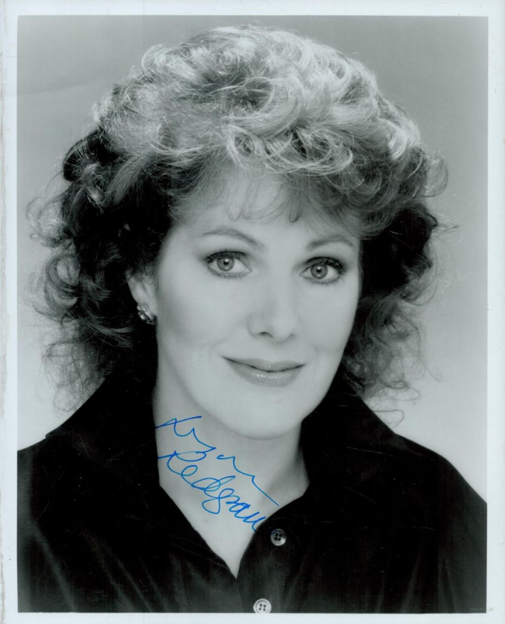Lot 496: Lynn Redgrave, OBE Signed Black & White Photo...
