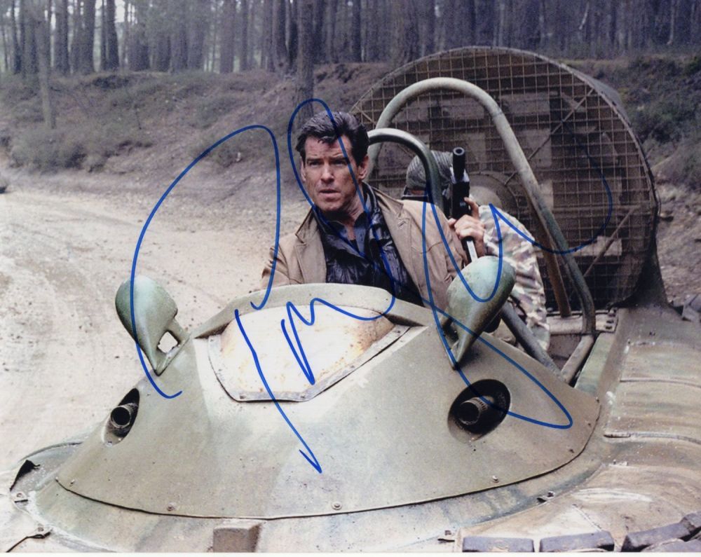 Lot 666: 007 James Bond movie scene 8x10 photo signed...