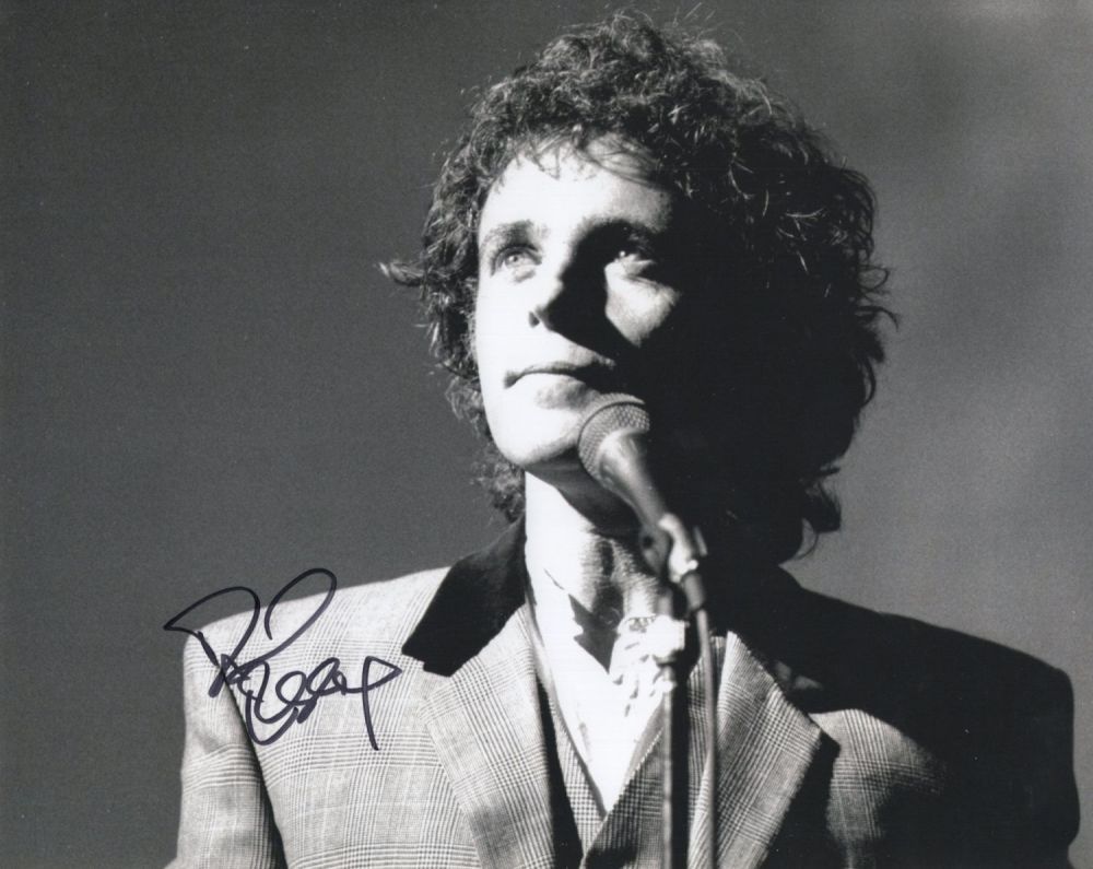 Lot 695: David Essex, 1970's and 80's pop star who...