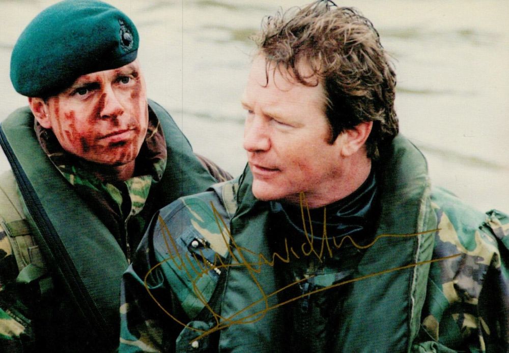 Lot 493: Jim Davidson signed 6x4 inch colour photo. Good...